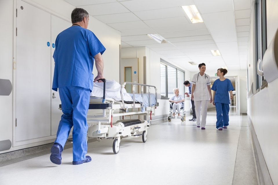 After a financial and vendor review, JLL Healthcare Solutions’ team has the right lens to understand what is already working well and also identify opportunities to improve through the company’s numerous strategic healthcare vendor relationships.